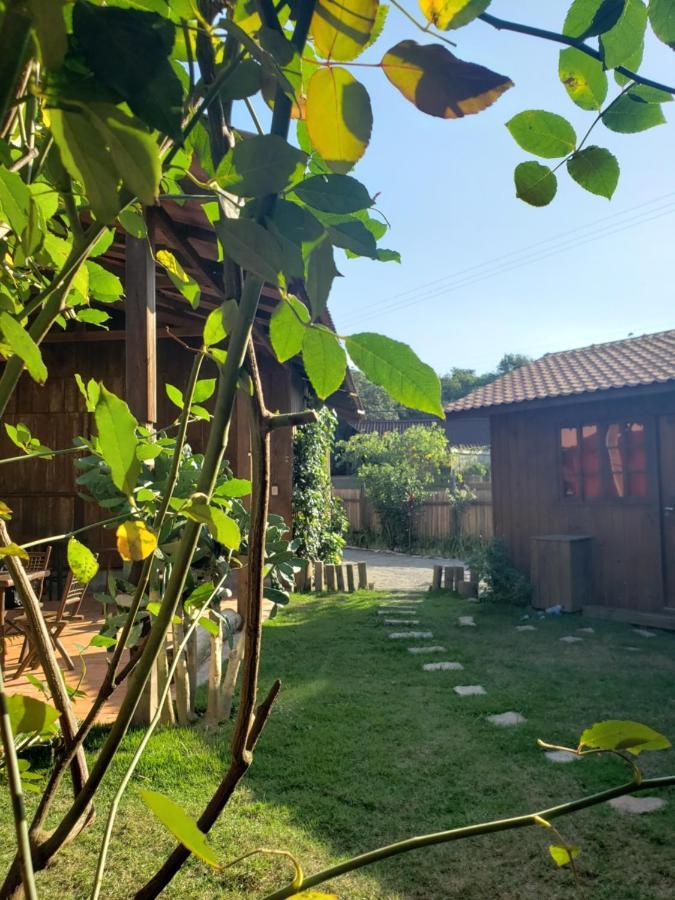 Rosa Lodge